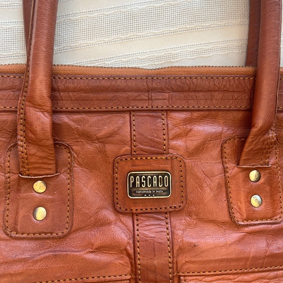 PASCADO Handmade Leather Satchel with Detachable Shoulder Strap - Picture 2 of 6